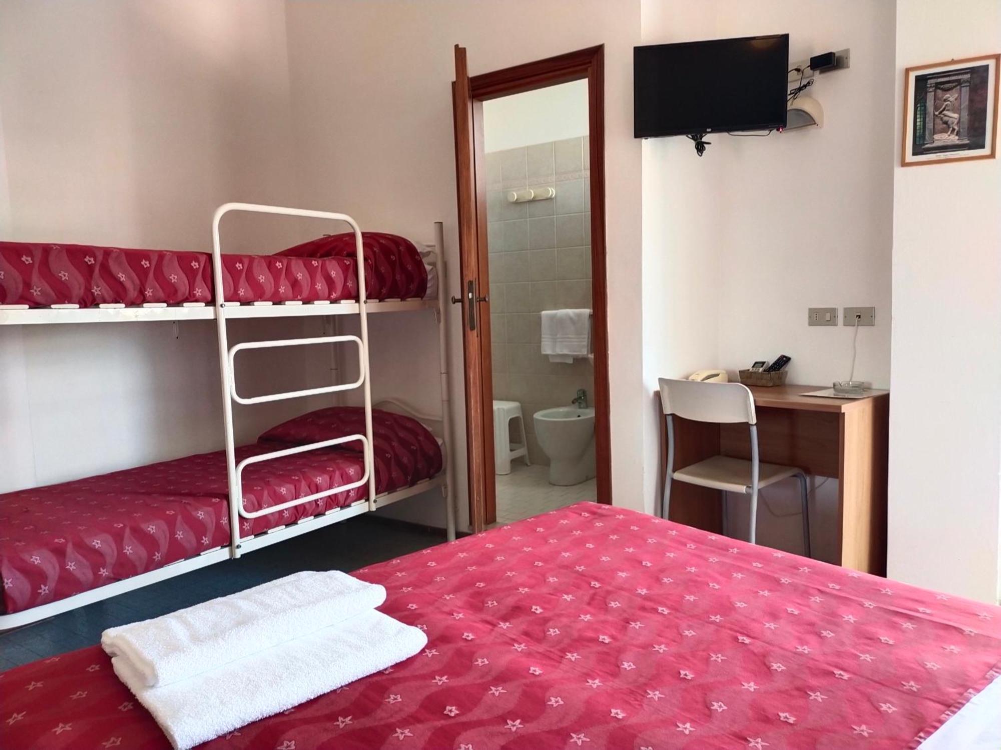 Hotel Goldene Rose Римини Экстерьер фото